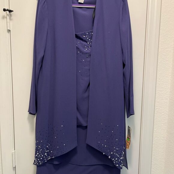 After Dark 3 Pc. Long Gown Set Purple with Beading Size 12 NWT - Picture 3 of 14